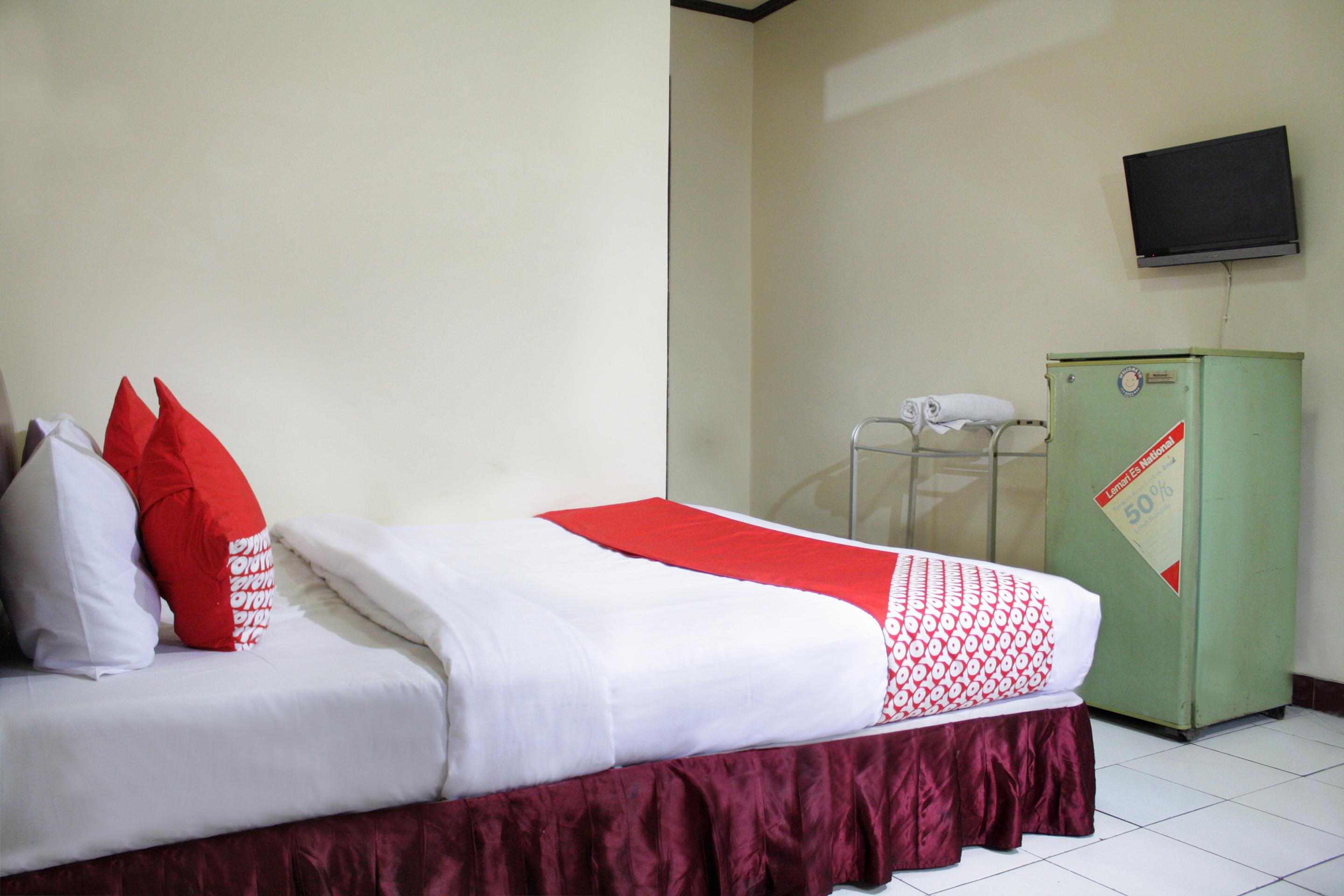 Vaccinated Staff - Oyo 181 Wisma Bintang Jakarta Eksteriør bilde